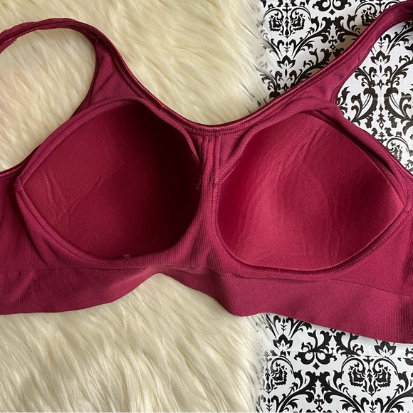Bali : size M : magenta full coverage ‘ComfortFlex Fit Shaping’ Wireless dot Bra - Picture 7 of 10